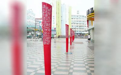 廣場(chǎng)公園玻璃鋼戶外火炬雕塑